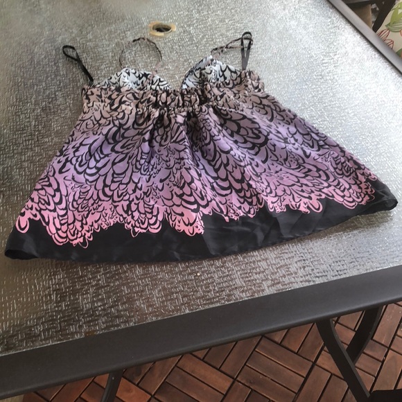 Top - Picture 3 of 5